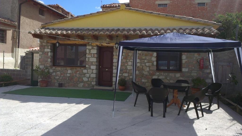 Los Aladros La Puebla De Valverde Exterior foto