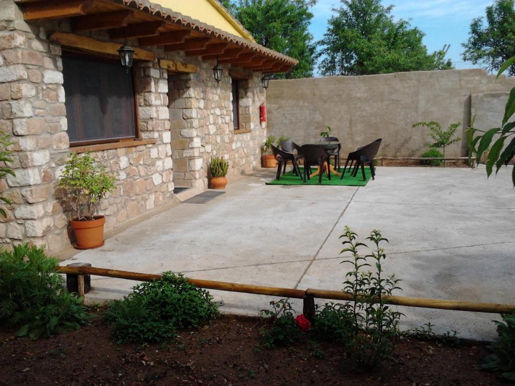 Los Aladros La Puebla De Valverde Habitación foto