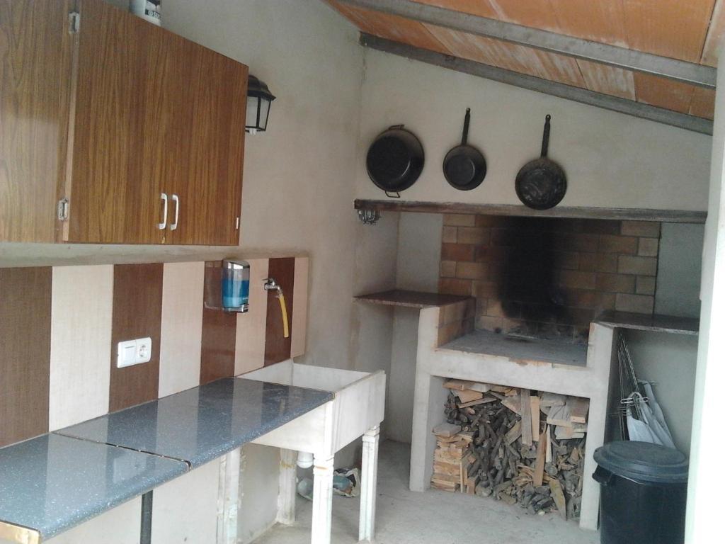 Los Aladros La Puebla De Valverde Exterior foto